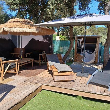 Villa 4 Chambres Avec Jacuzzi سانت ماكسيمين-لا-سانت-بوم المظهر الخارجي الصورة