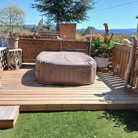 Villa 4 Chambres Avec Jacuzzi سانت ماكسيمين-لا-سانت-بوم المظهر الخارجي الصورة