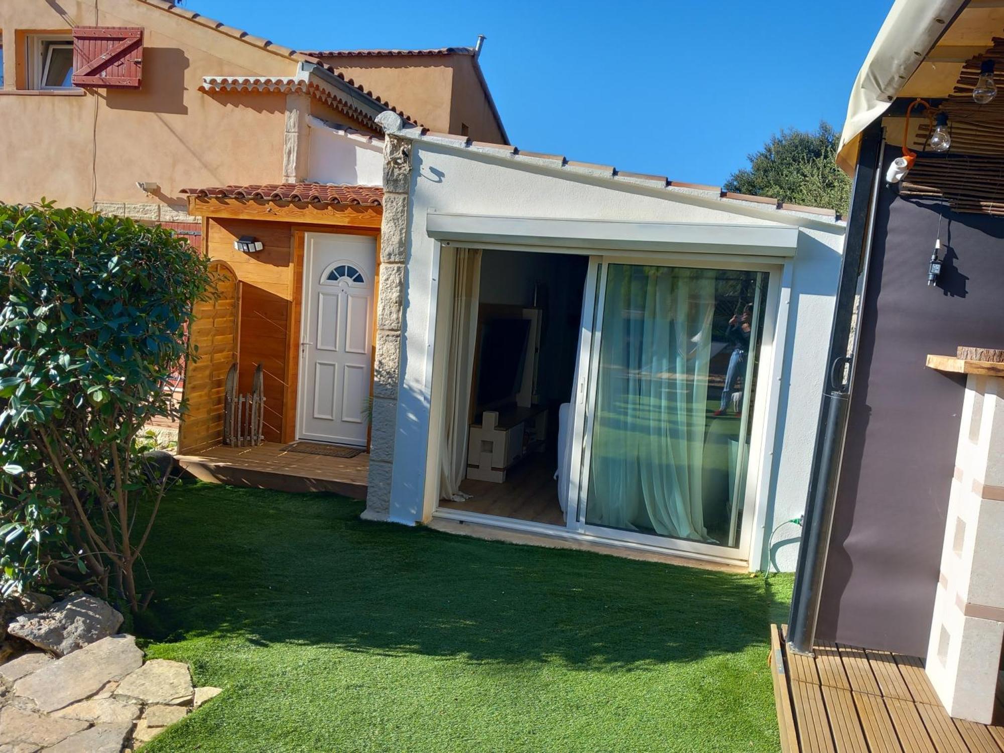 Villa 4 Chambres Avec Jacuzzi سانت ماكسيمين-لا-سانت-بوم المظهر الخارجي الصورة